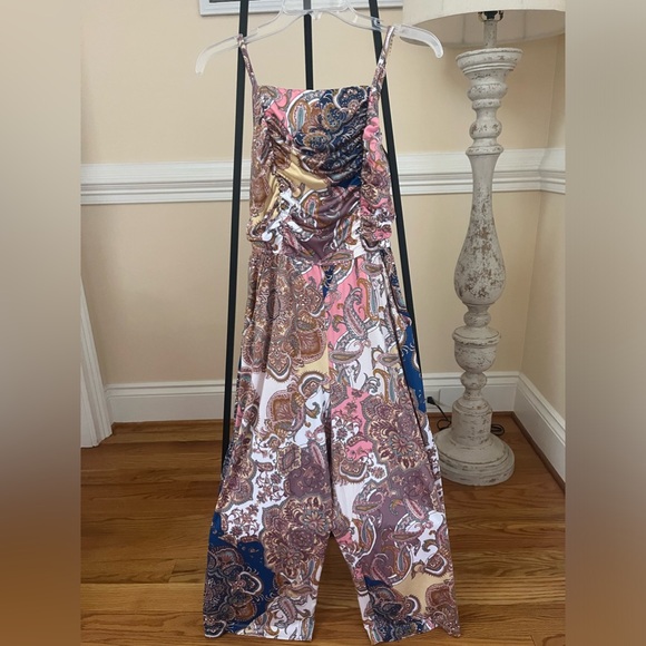 VENUS Paisley Print Jumpsuit | M | NWT - Picture 6 of 10